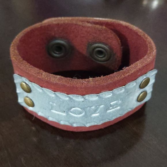 No Brand Jewelry - Women's Red Leather and Silver Love Plate Cuff Bracelet